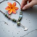 Чокер-шнурок с керамическими бусинами и хвостом русалки